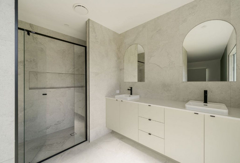Blog-Hillside-Estate-Feature-Image-1030-x-700-6-768x522