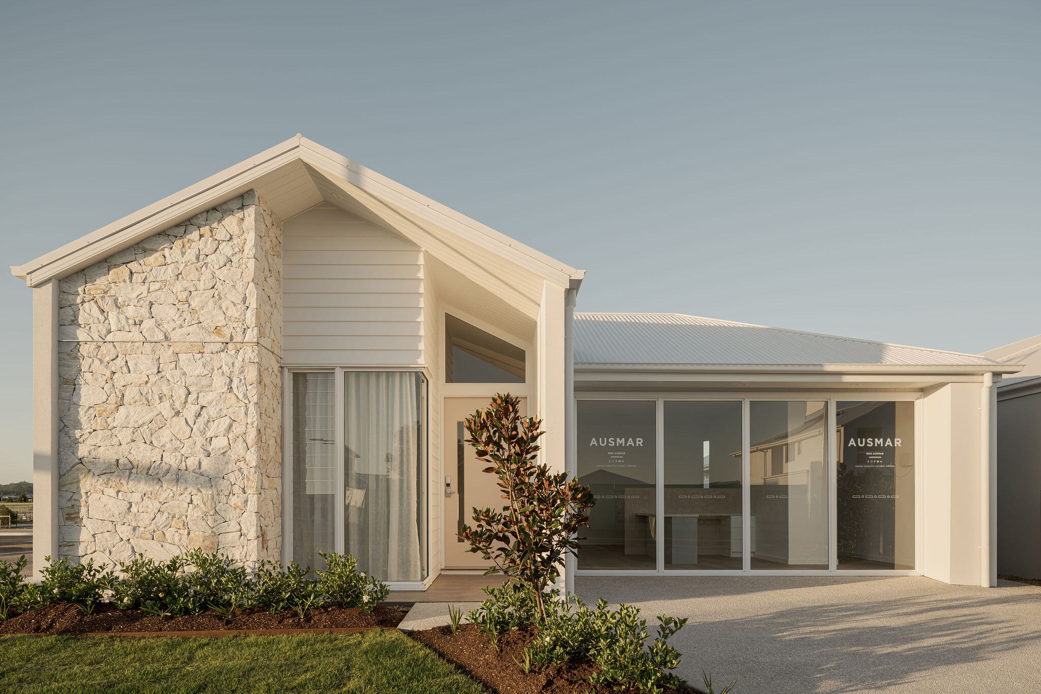DIS-HAR5-ausmar-sunshine-coast-harmony-display-home-seaforth (1)